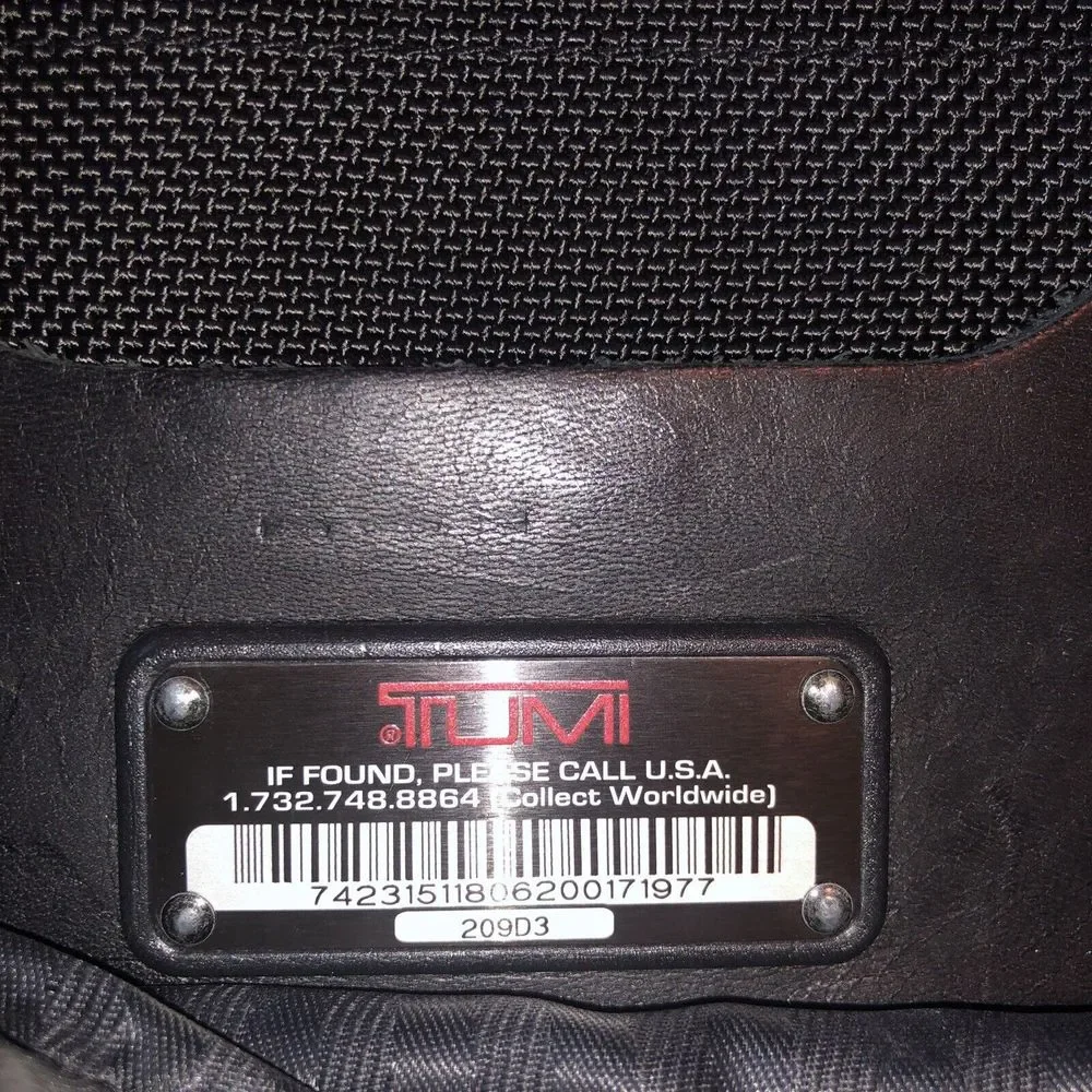 TUMI 209D3 Alpha Black Ballistic Nylon Messenger Bag Briefcase Expandable